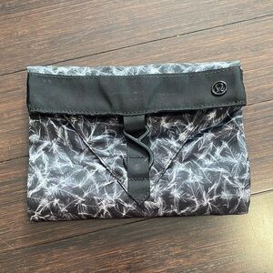 lululemon athletica Black and Gray toiletry bag